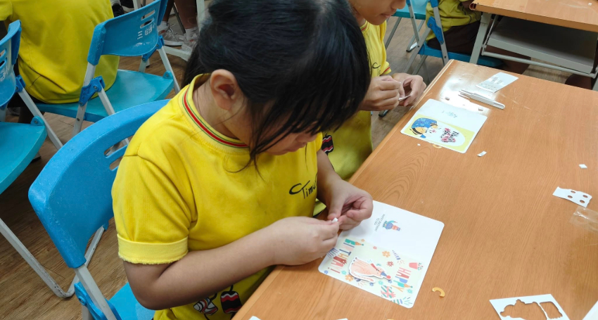 動手玩電路_亮起來！